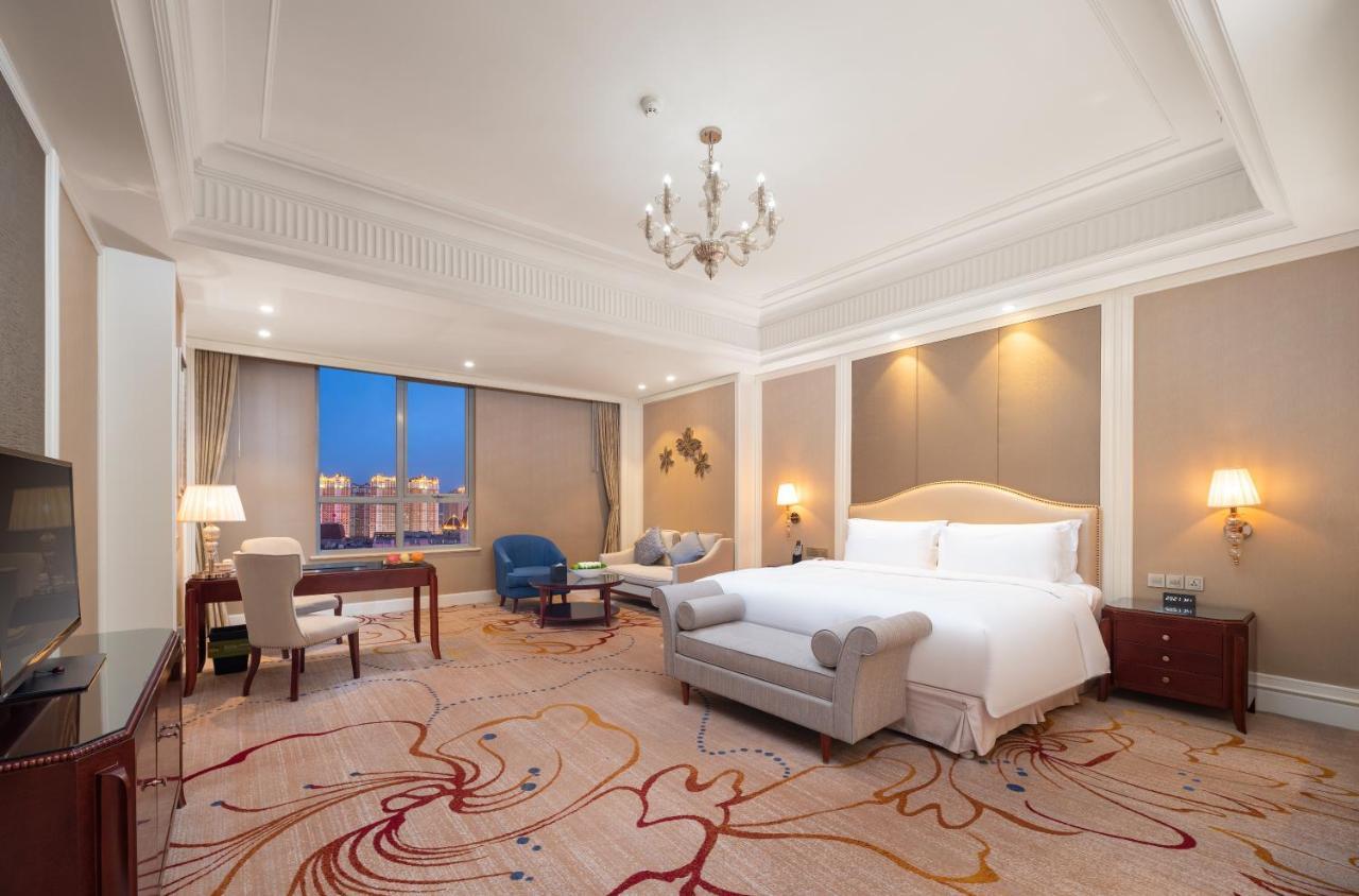 מלון Sofitel שינינג מראה חיצוני תמונה